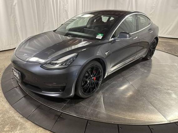 TESLA MODEL 3 2018 5YJ3E1EB6JF083208 image TESLA MODEL 3 2018 5YJ3E1EB6JF083208 image